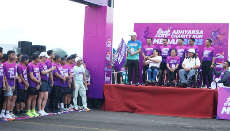 Kajati Sumut dan Jajaran Ikuti Adhyaksa Charity Run Medan 2025, Indahnya Kebersamaan Dalam Keberagaman