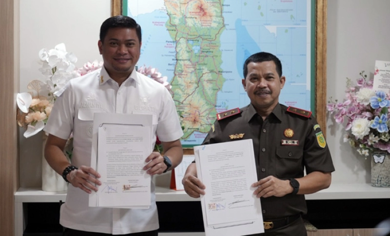 Kajati Sulsel dan Bupati Gowa Tandatangani MoU Hibah Lahan Untuk Pembangunan Pusat Diklat Kejaksaan RI