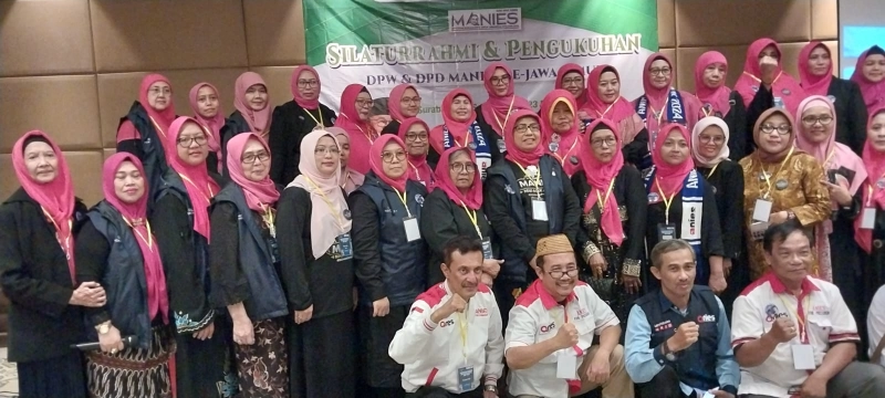 Kukuhkan Pengurus di Jatim, Relawan Mak-Mak Anies Targetkan Pemilih Perempuan dan Milenial