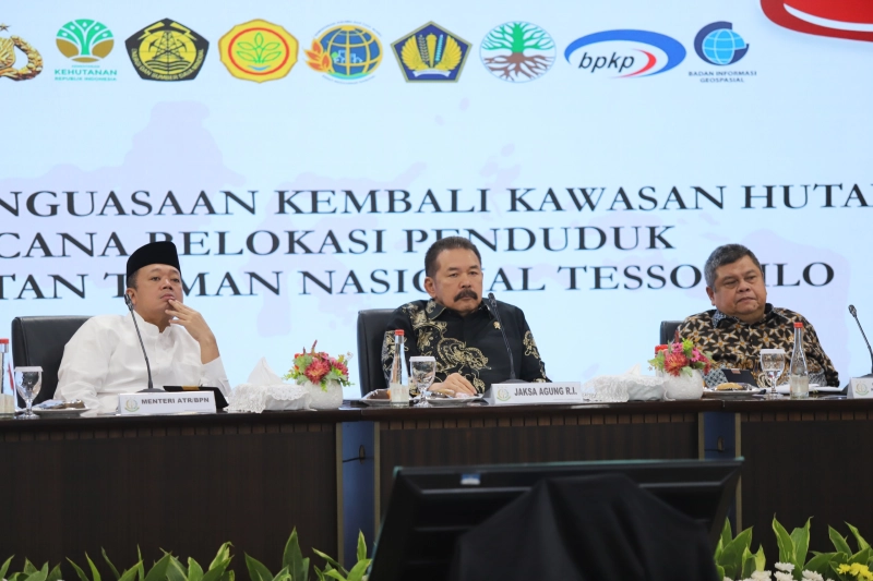 Jaksa Agung Soroti Kompleksitas Permasalahan Taman Nasional Tesso Nilo Dalam Rapat Satgas PKH