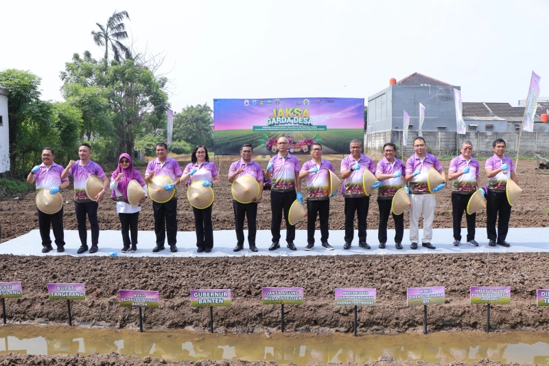 JAM-Intel Tandatangani MoU Jaksa Mandiri Pangan dan Jaksa Garda Desa di Banten
