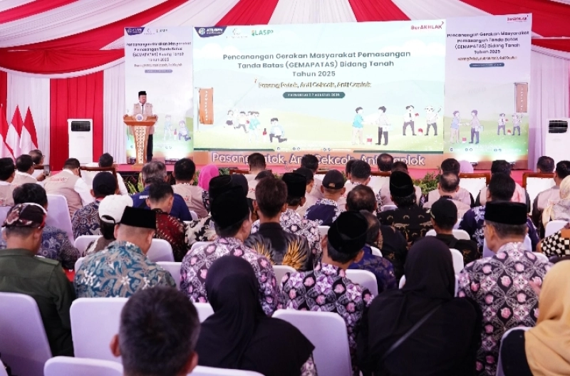 Di Momen Pencanangan GEMAPATAS 2025, Menteri Nusron: Semua Masyarakat Wajib Pasang Patok