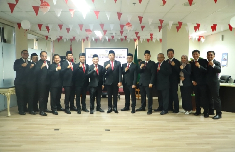 Lantik Pejabat Struktural, Kakanwil Alen : Segera Beradaptasi dan Berikan Pelayanan Terbaik kepada Masyarakat
