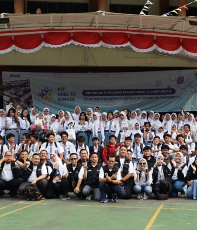 PT JIEP Gelar JIEP Goes to School Dalam Upaya Persiapkan Generasi Emas Indonesia Hadapi Dunia Kerja