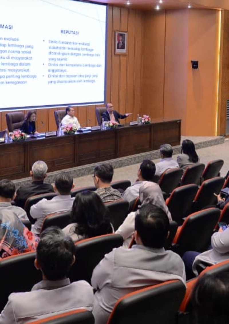 Pentingnya Transformasi Digital dan Komunikasi Strategi dalam memperkuat Citra dan Reputasi DPR RI