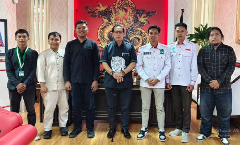 Ketua DPRD Medan Terima Audensi KAMMI Medan Usulkan Program Beasiswa Pendidikan ke Jenjang S-2 Bagi yang Berprestasi dan Kurang Mampu