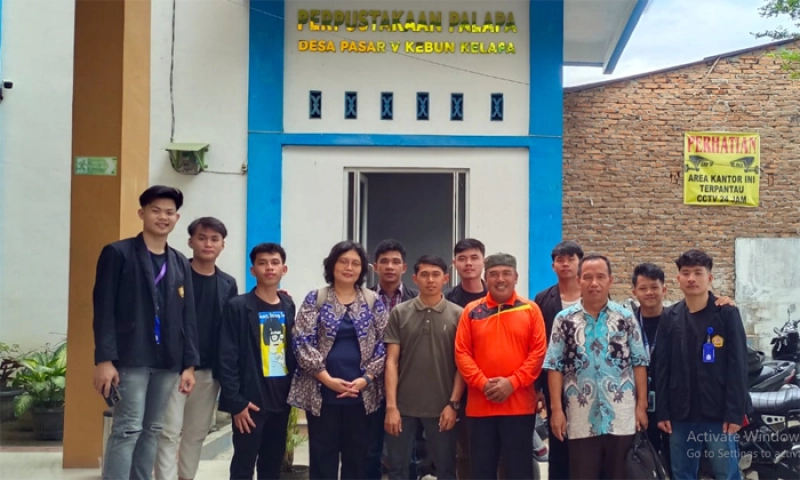 Hidupkan Kembali Budaya Baca Masyarakat, USM-Indonesia dan Perpusnas RI Gelar KKN Tematik Literasi di Deli Serdang