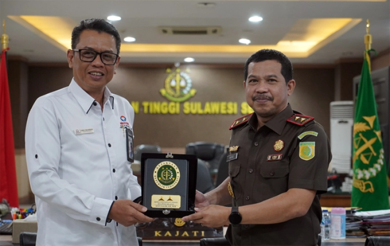 Kajati Sulsel Agus Salim Terima Kunjungan Koordinasi Kepala Ombudsaman RI Perwakilan Sulsel
