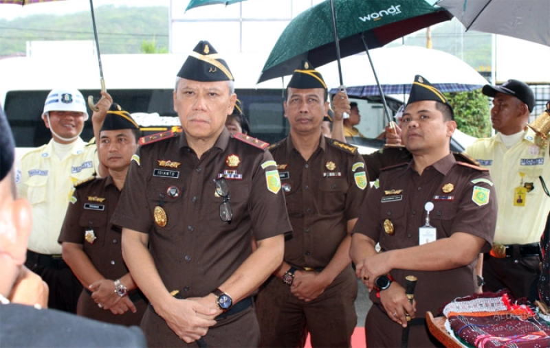 Kajati Sumut Kunker ke Kejari Madina dan Ikuti Acara Penutupan Piala Kajari Madina 2025
