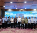 Jaksa Agung Terima Kunjungan Menteri Koperasi Dalam Rangka Pengawalan Program 80.000 Koperasi Merah Putih