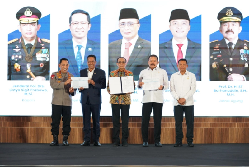 Jaksa Agung Tandatangani Naskah DIM RUU KUHAP Untuk Sistem Hukum Acara Pidana yang Adaptif  