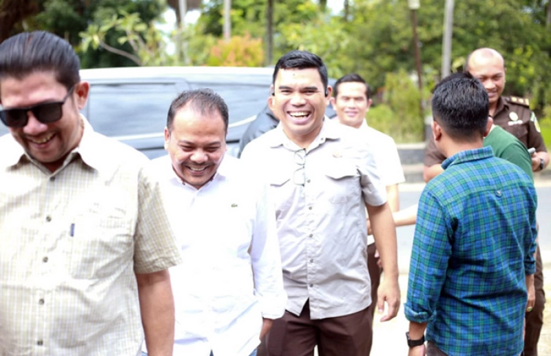 Jalin Silaturahmi, Plt. Kajari Madina Yos A Tarigan Kunjungi Kantor PWI Madina