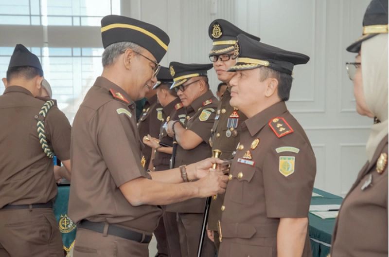 Mantan Kasi Penkum Kejati Sumut, Sumanggar Siagian Resmi Dilantik Jadi Kajari Dharmasraya