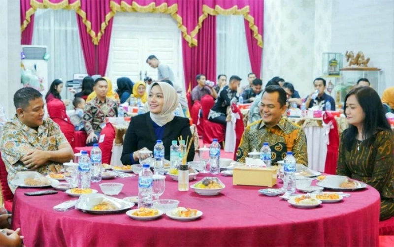 Kajari Sumanggar Siagian Jalin Silaturahmi dengan Warga Dharmasraya