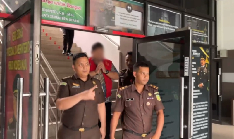 Kejari Belawan Tahan Tersangka Dugaan Korupsi Pembangunan Gedung KDP BK3 Medan TA 2022