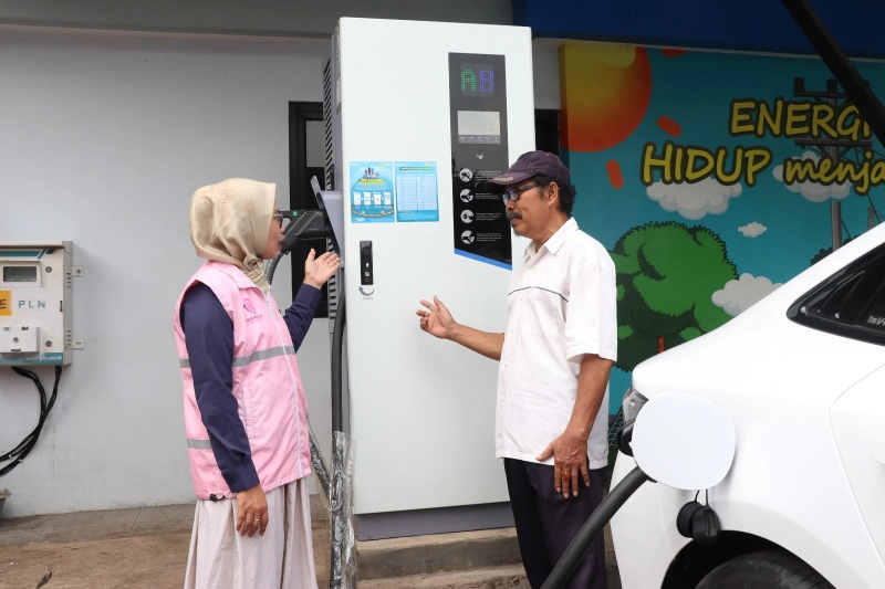 Begini Kisah Srikandi PLN Siaga Sepanjang Arus Mudik & Balik Lebaran