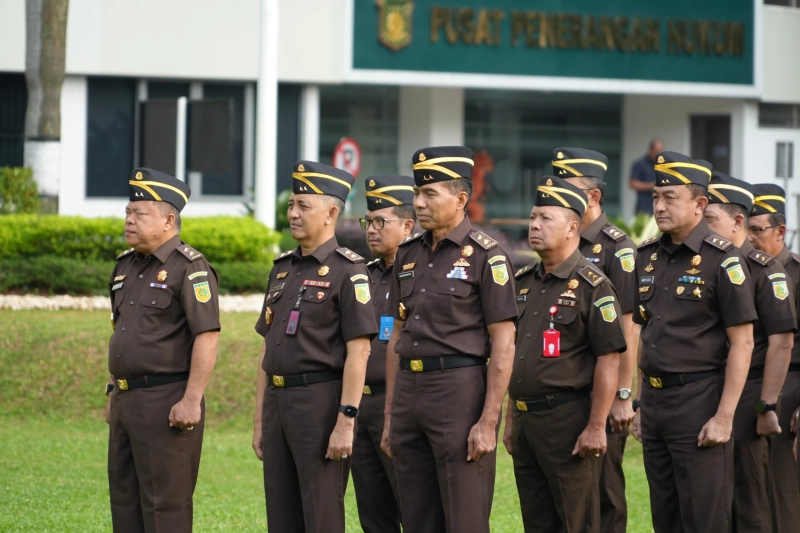 Jaksa Agung Muda Pengawasan  Pimpin Apel Gabungan Sebagai Konsolidasi Internal Antar Bidang dan Tingkatkan Kedisiplinan Pegawai