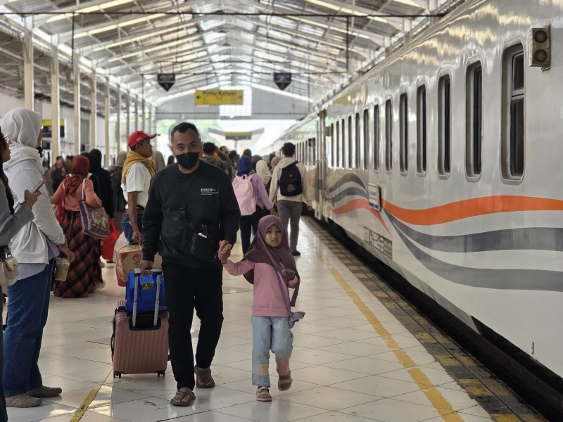 Antusiasme Nataru Mulai Terlihat, KAI Imbau Pelanggan Pesan Lebih Awal dan Manfaatkan Diskon 30 Persen